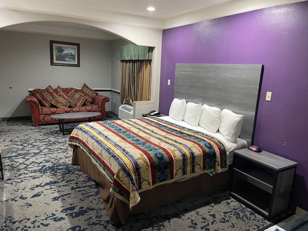 Scottish Inn And Suites Alvin Eksteriør bilde